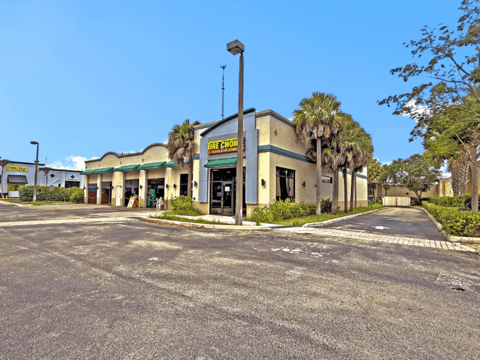 5865 FL 7 Lake Worth Beach FL